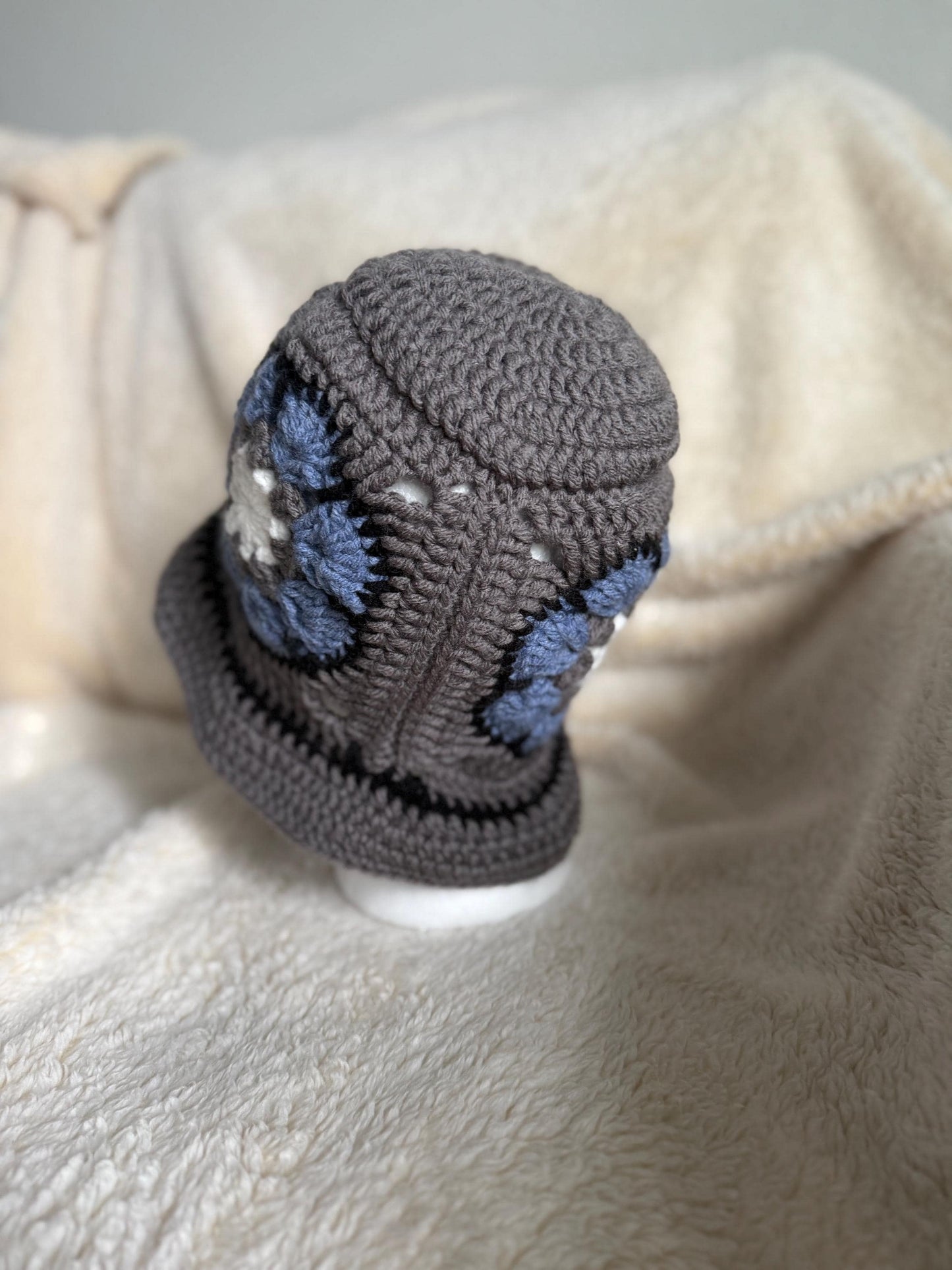 Granny square bucket hat