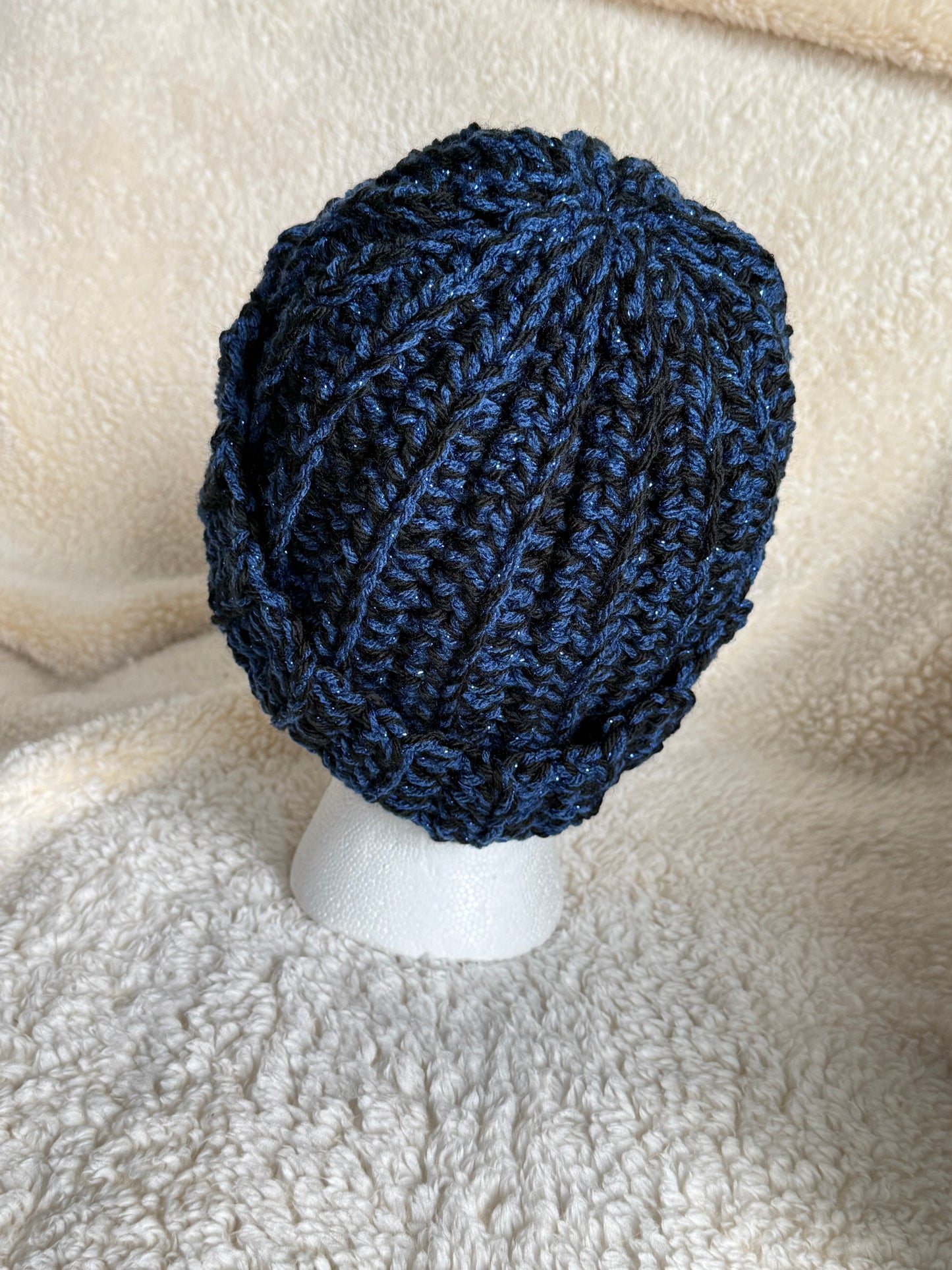 Black and Sparkly blue ribbed beanie