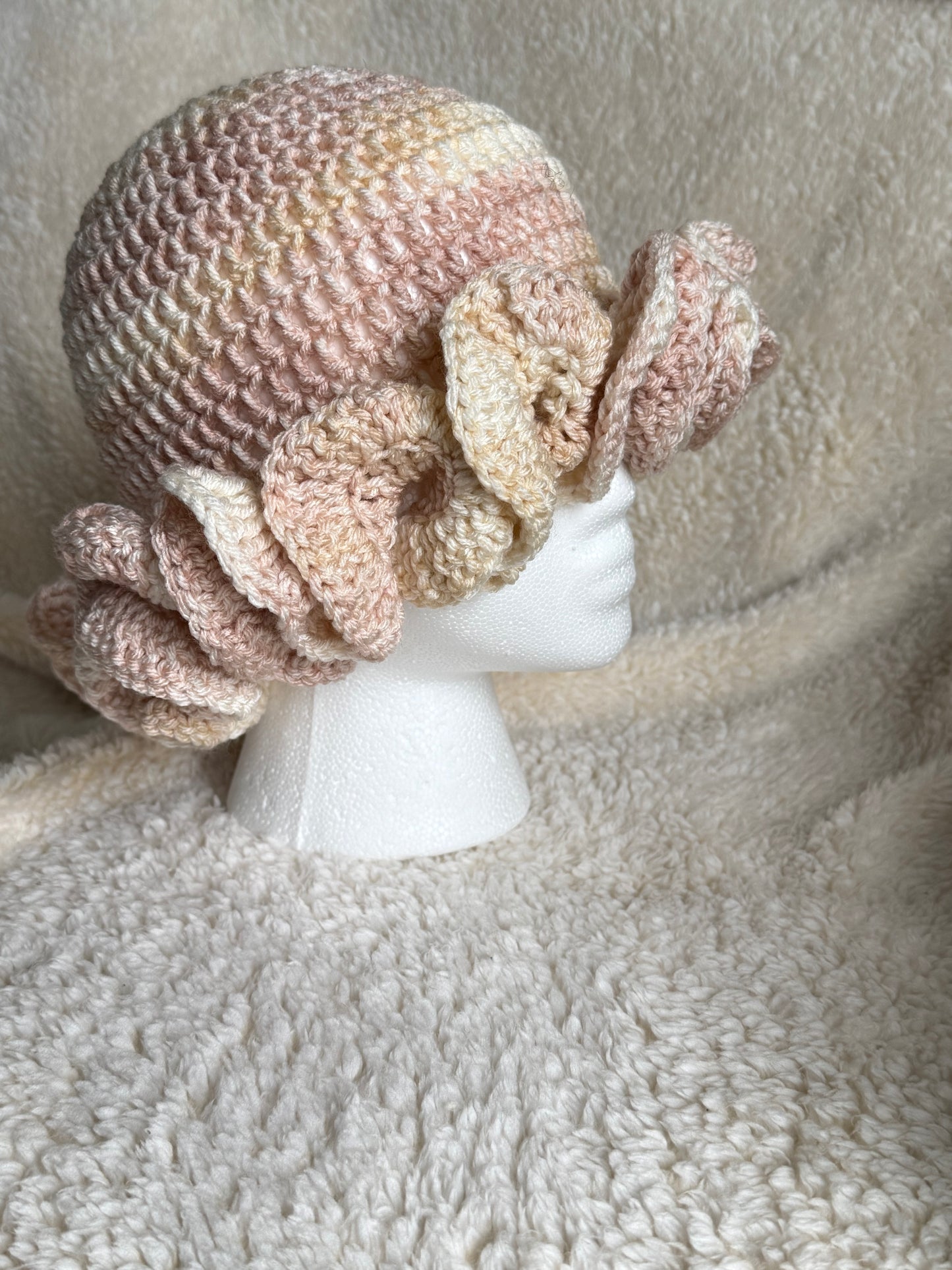 Pink/beige/white ombré Ruffle beanie
