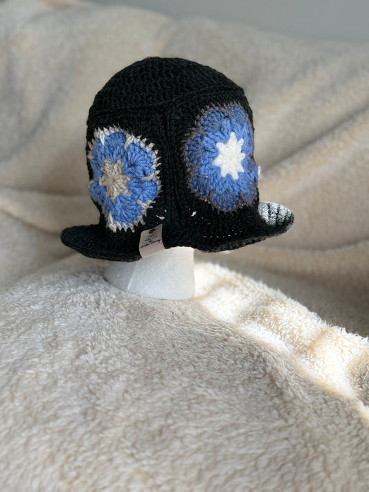 Blue flower granny square bucket hat
