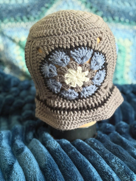 Granny square bucket hat
