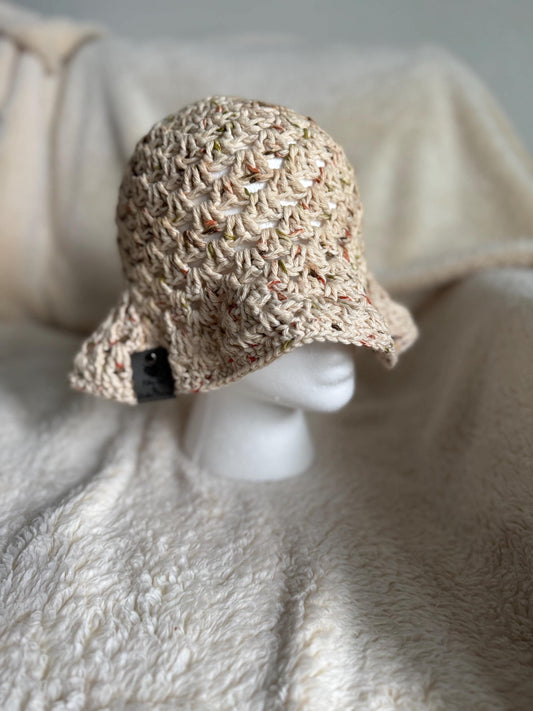 Granny stick bucket hat